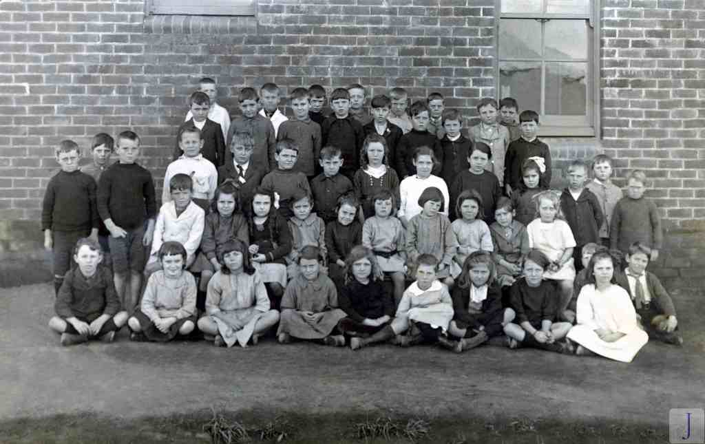 Fairy Meadow School 1920